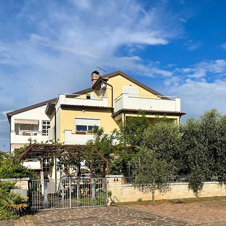 Apartments Maria Ουμάγκ Εξωτερικό φωτογραφία