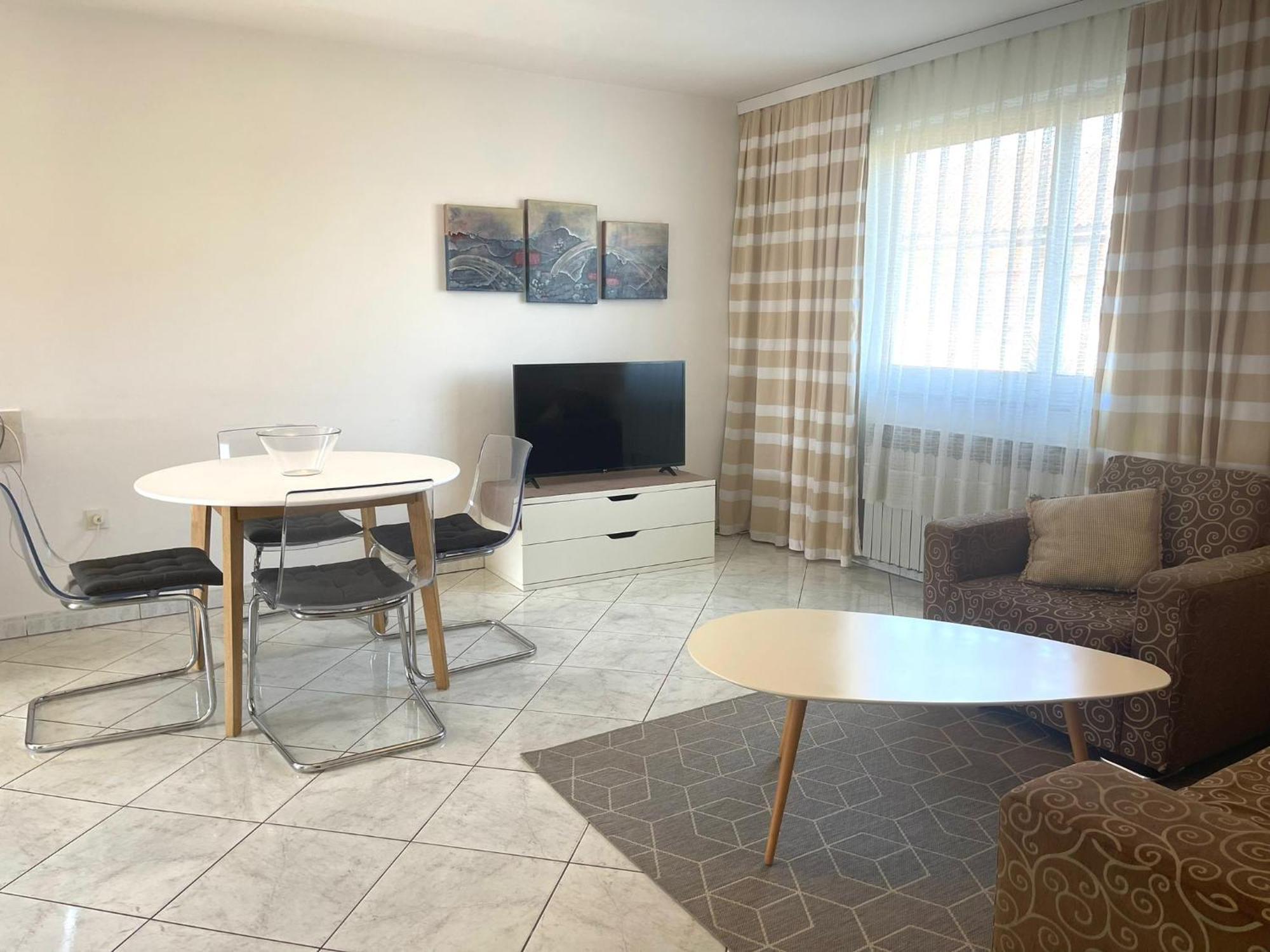 Apartments Maria Ουμάγκ Δωμάτιο φωτογραφία